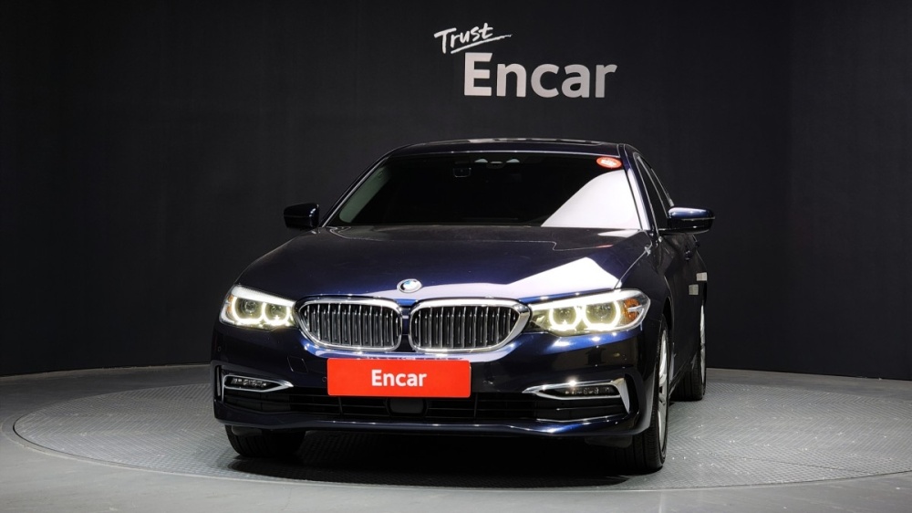 BMW 5 series (G30)