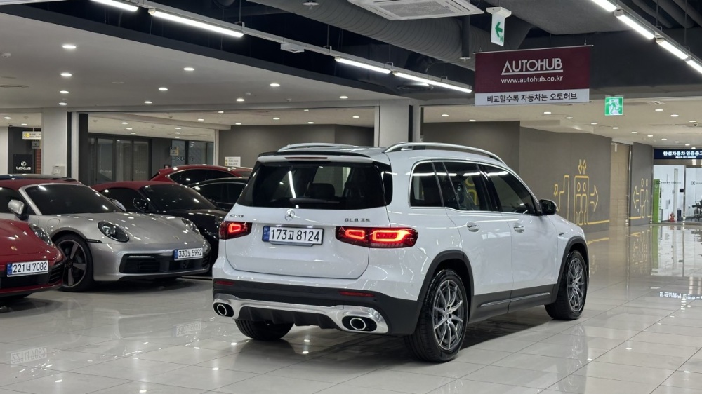 Mercedes-Benz GLB-Class X247