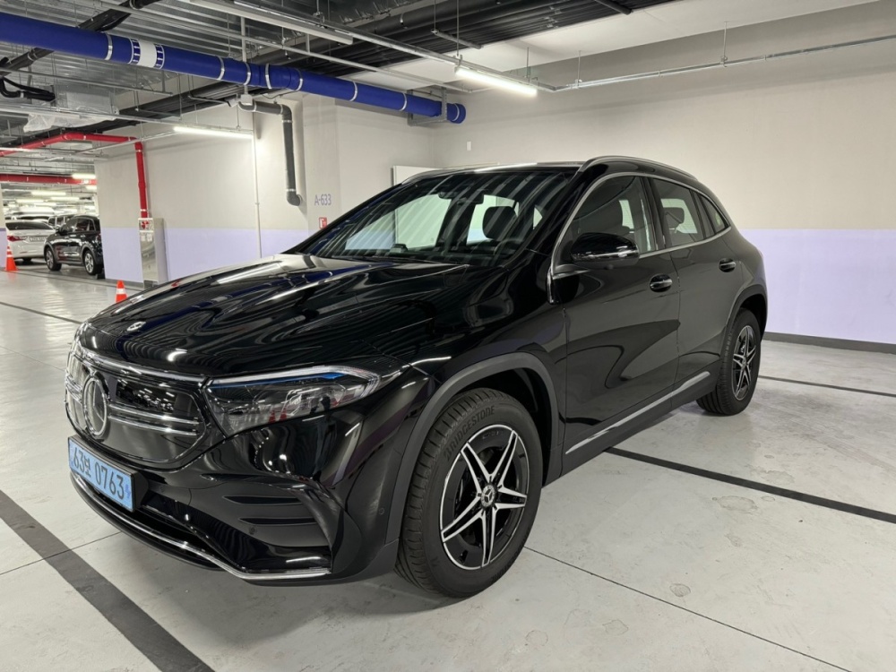 Mercedes-Benz EQA-H243
