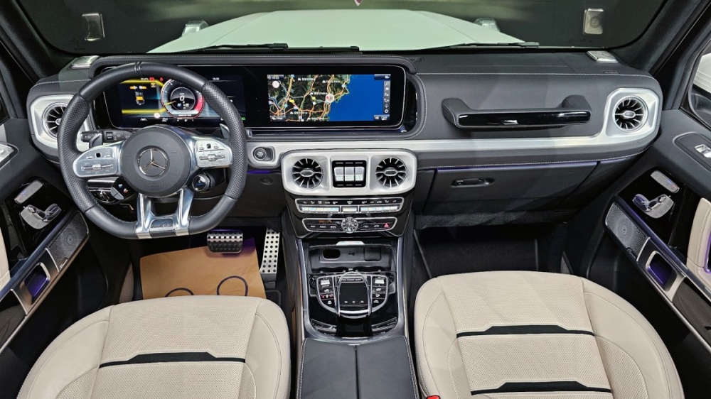 Mercedes-Benz G-Class W463b