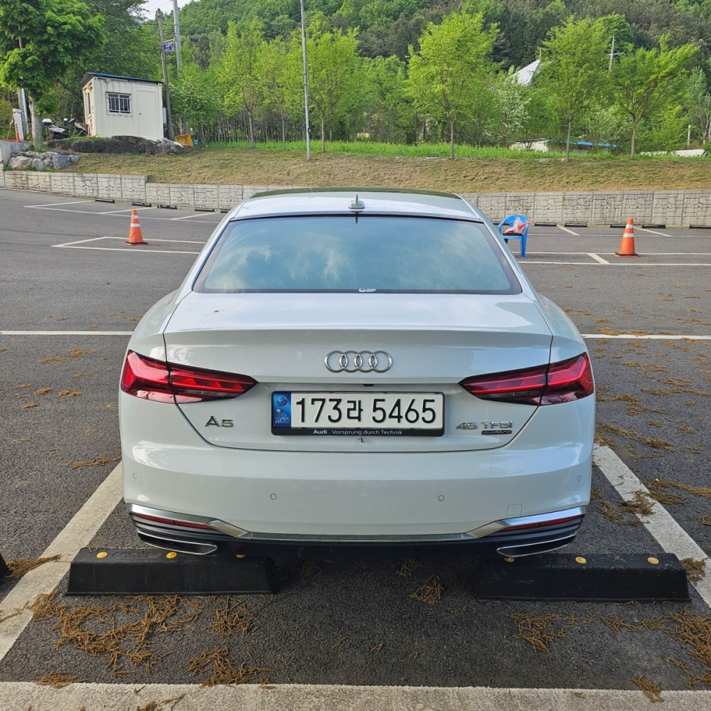 Audi A5 (F5)