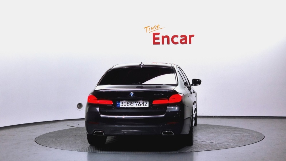 BMW 5 series (G30)