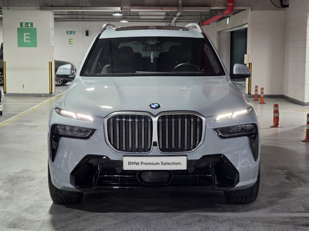 BMW X7 (G07)