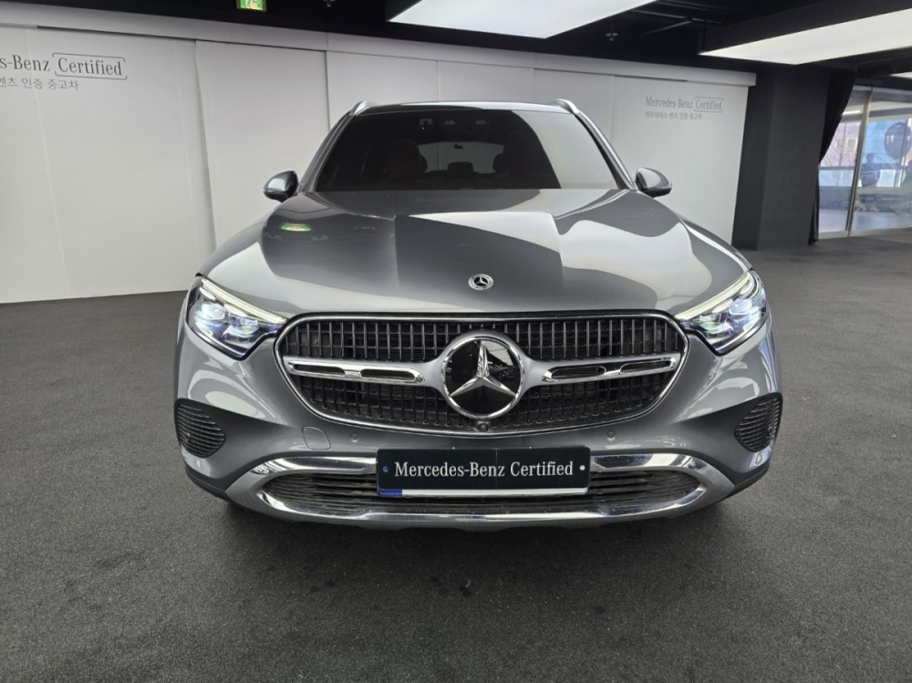 Mercedes-Benz GLC-Class X254