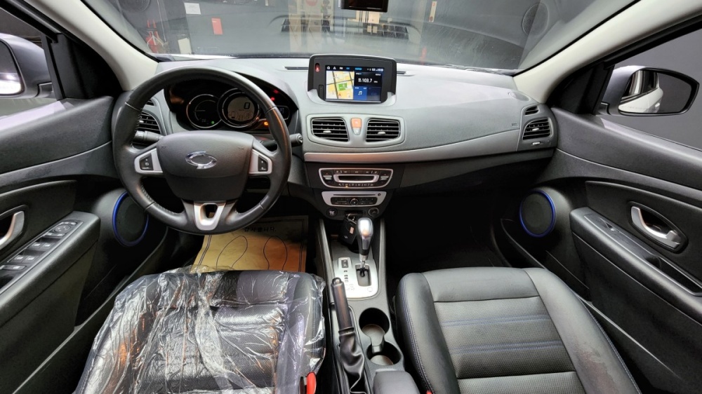 Renault Korea (Samsung) SM3 Z.E.