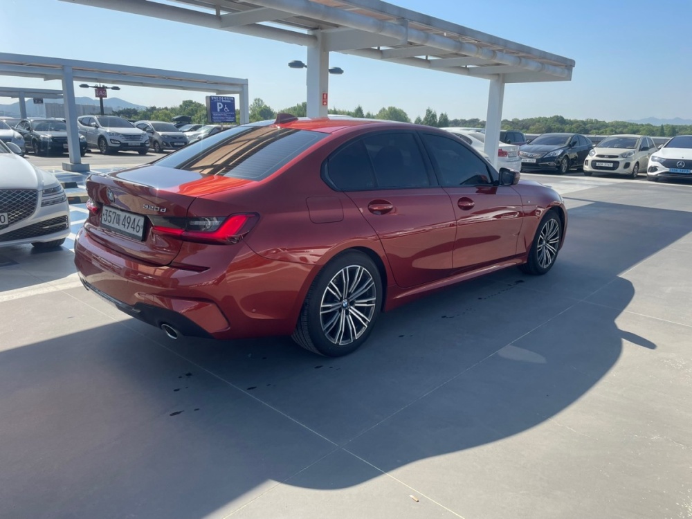 BMW 3 Series (G20)