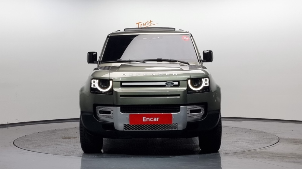 Land rover Defender (L663)