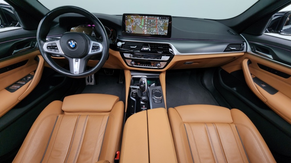 BMW 5 series (G30)