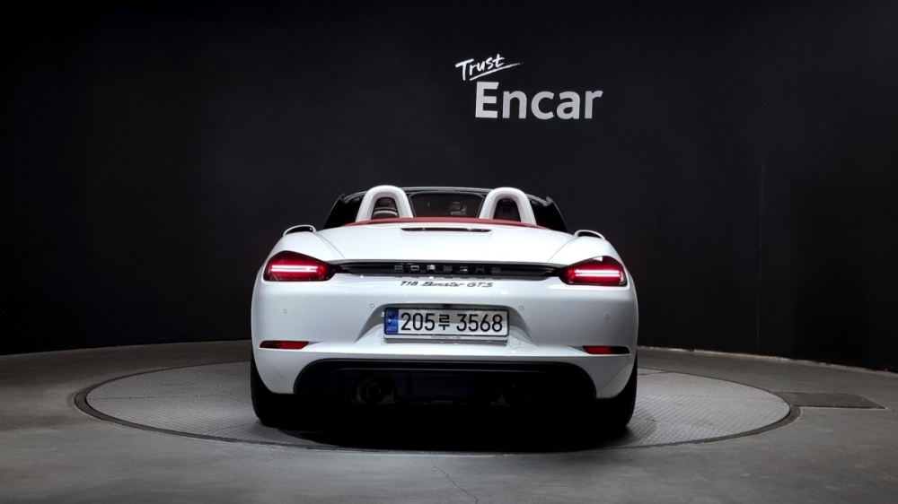 Porsche 718 boxster