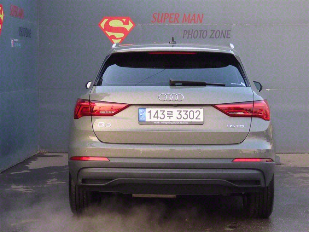 Audi Q3 (F3)