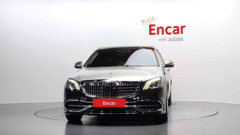 Mercedes-Benz S-Class W222