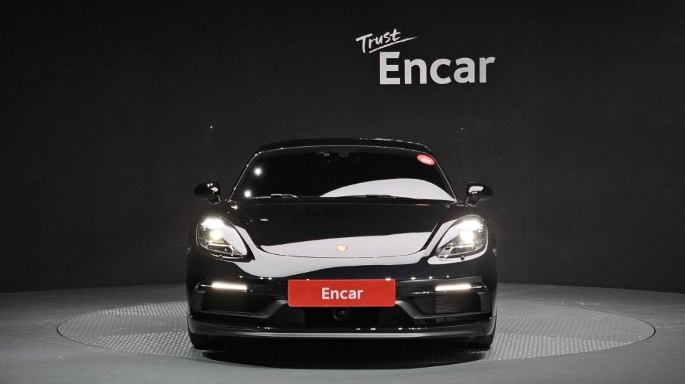 Porsche 718 Cayman