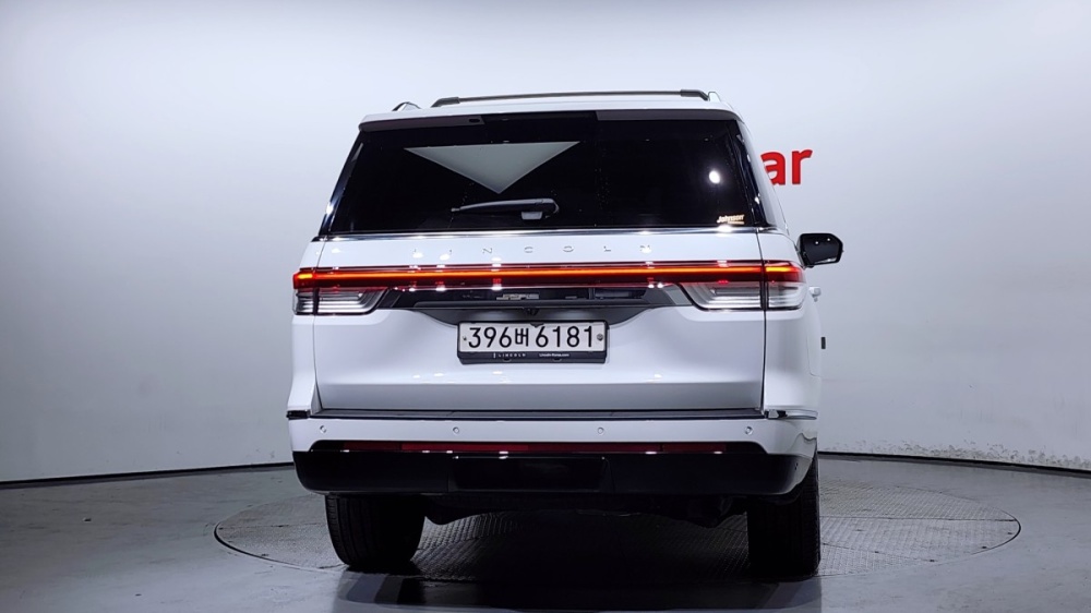Lincoln Navigator 4th generation