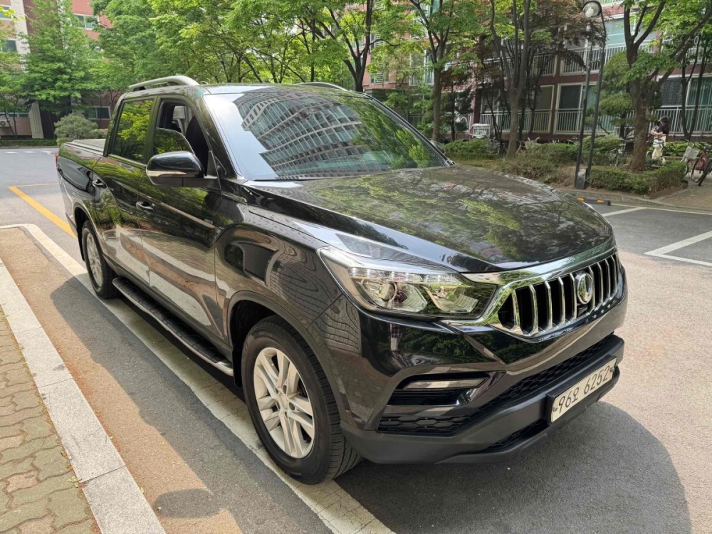 KG Mobility (Ssangyong) Rexton Sports Khan