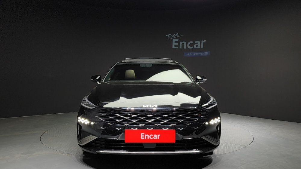 Kia K8 Hybrid