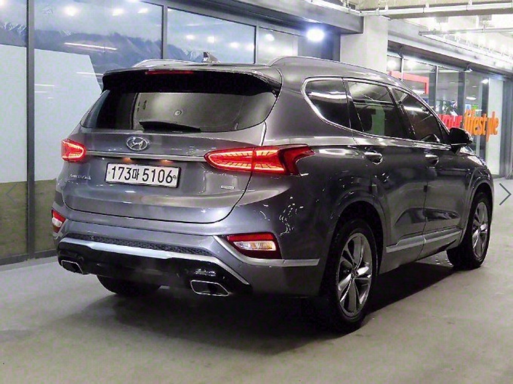Hyundai Santa Fe TM