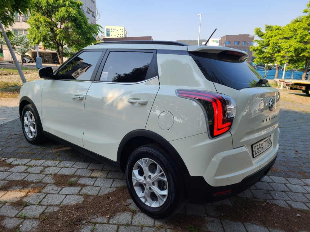 KG Mobility (Ssangyong) Very New Tivoli