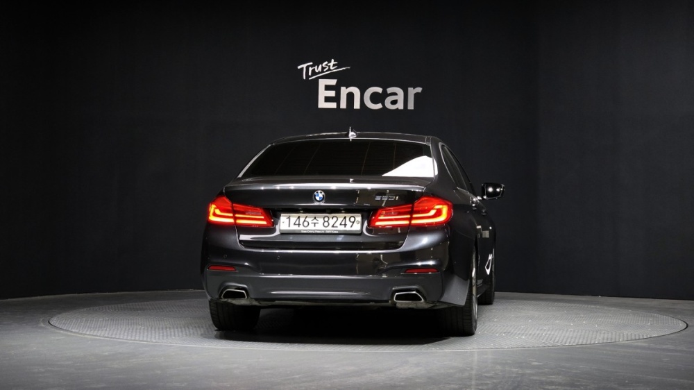 BMW 5 series (G30)