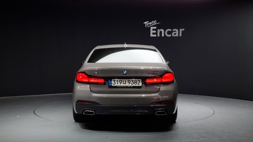 BMW 5 series (G30)