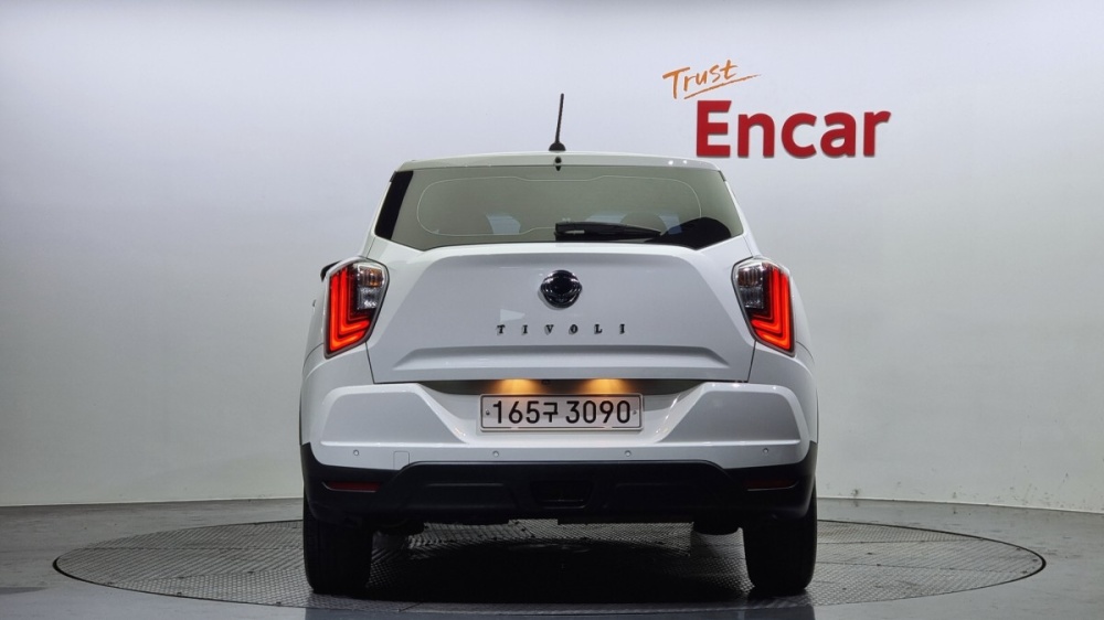 KG Mobility (Ssangyong) Very New Tivoli