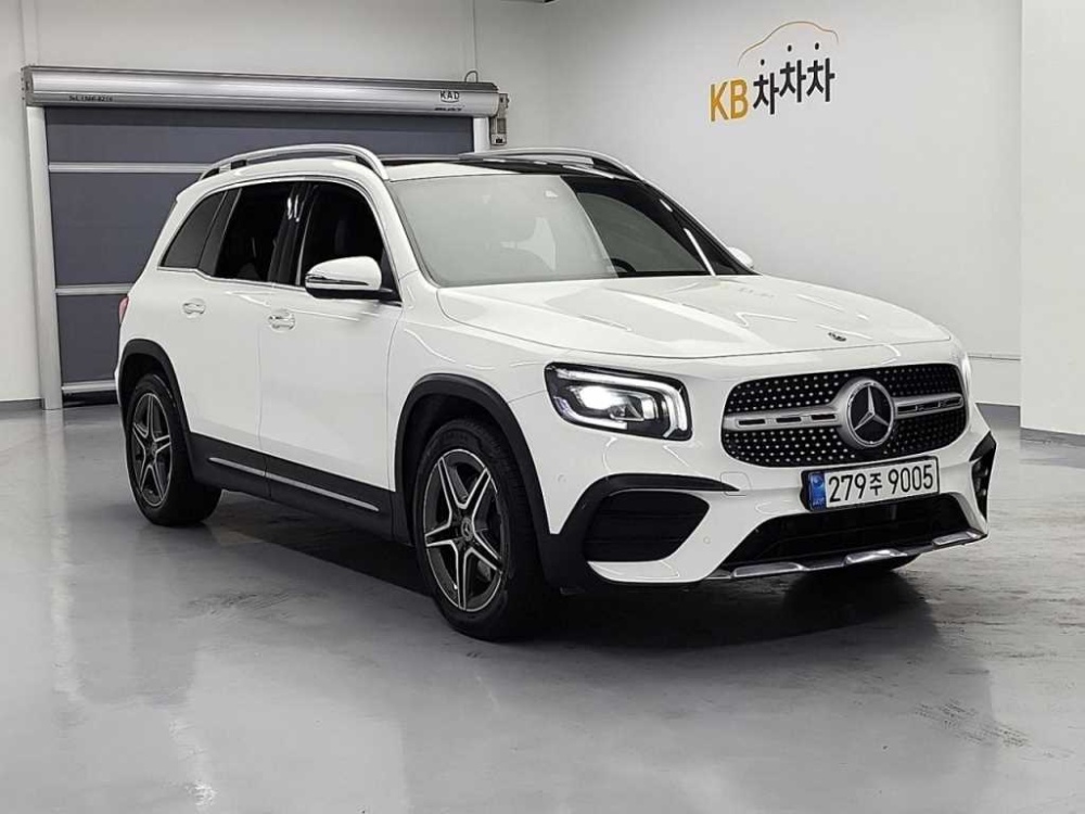 Mercedes-Benz GLB-Class X247