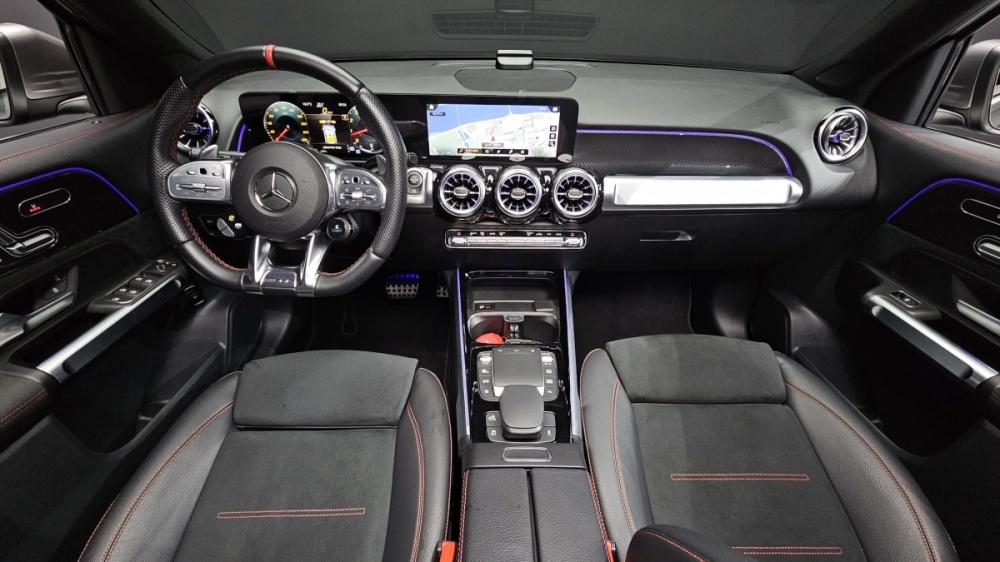 Mercedes-Benz GLB-Class X247