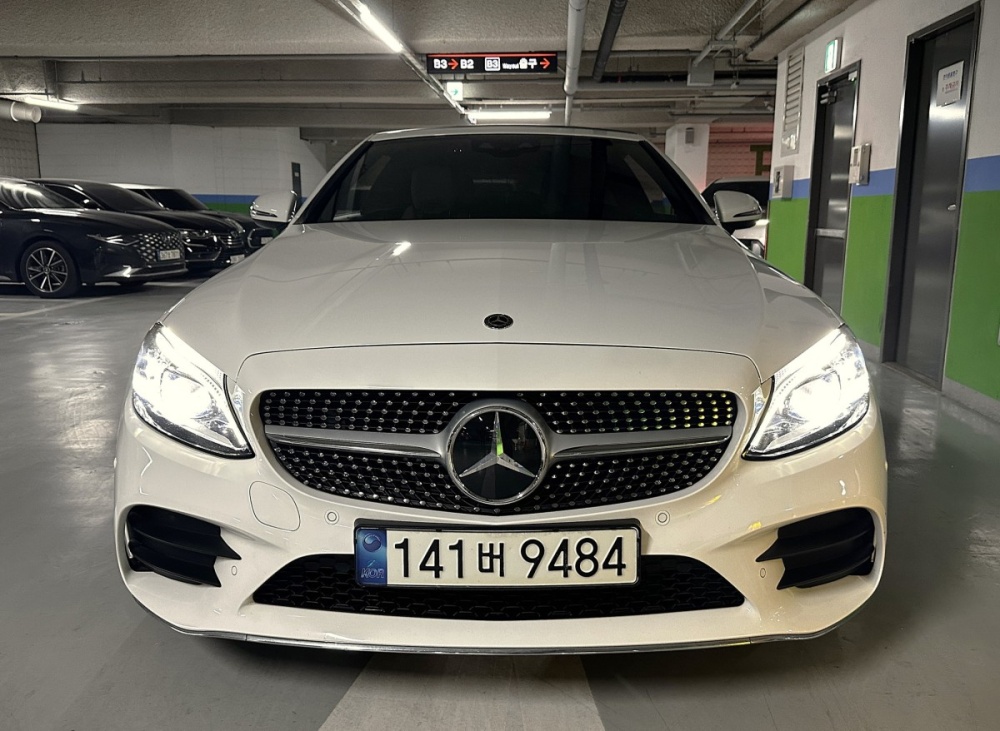 Mercedes-Benz C-Class W205