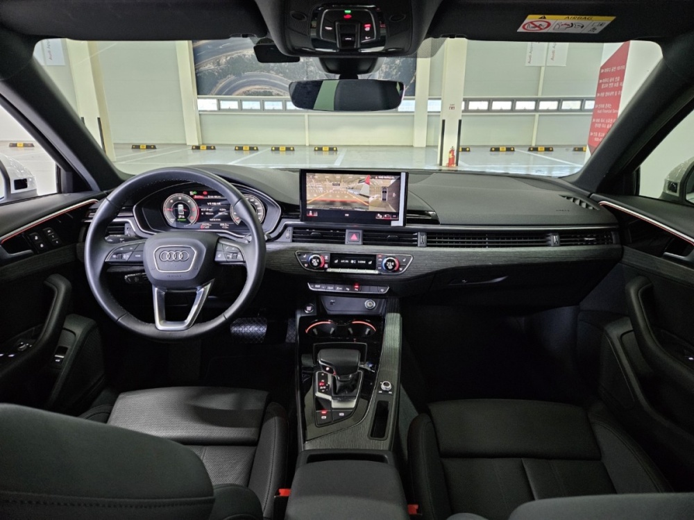 Audi A4 (B9)