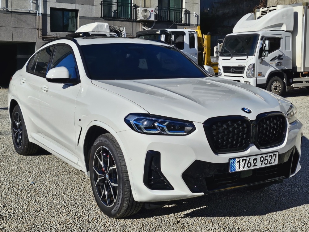 BMW X4 (G02)