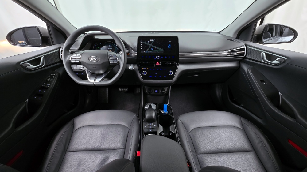 Hyundai The new Ioniq electric