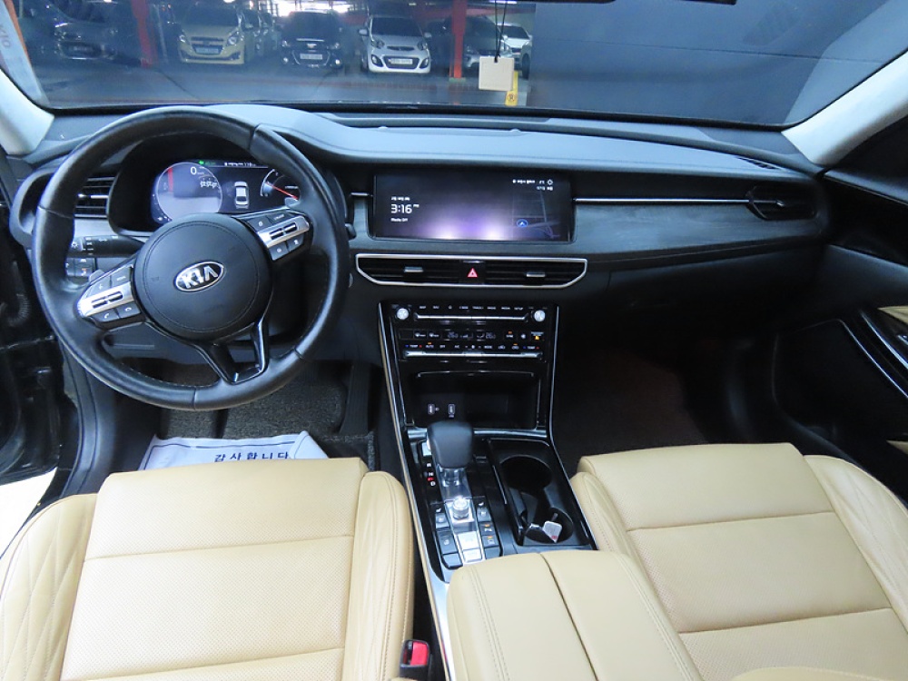 Kia K7 Premier