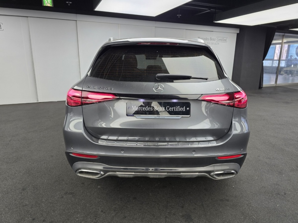 Mercedes-Benz GLC-Class X254