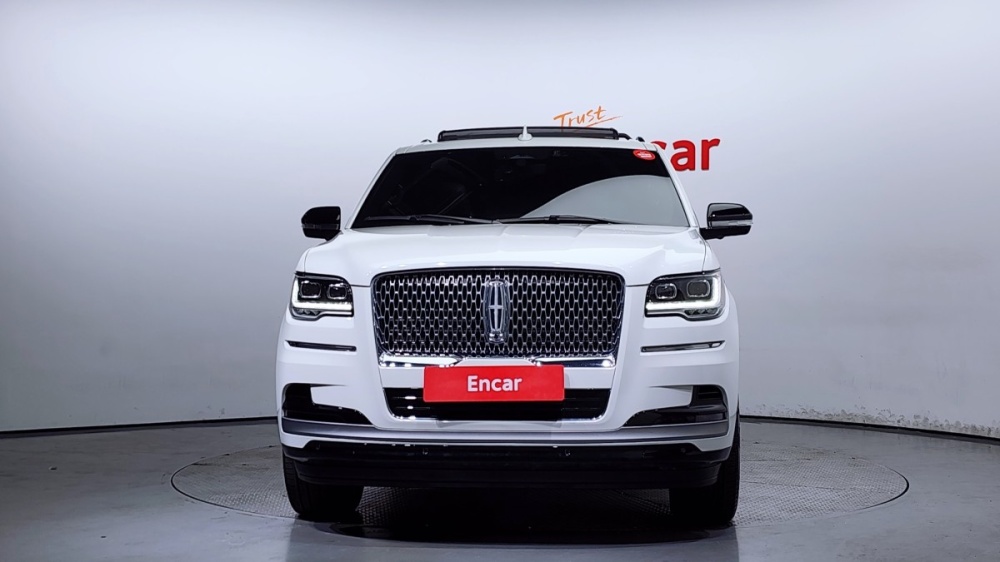 Lincoln Navigator 4th generation
