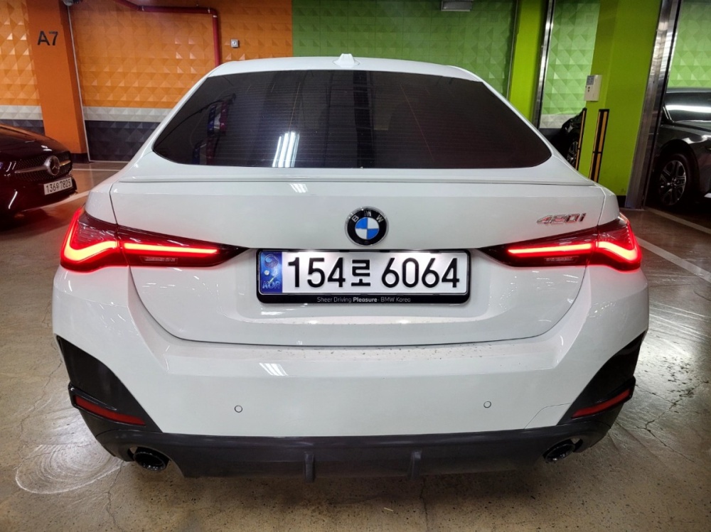 BMW 4 series (G22)