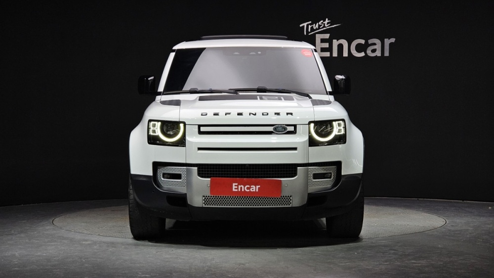 Land rover Defender (L663)