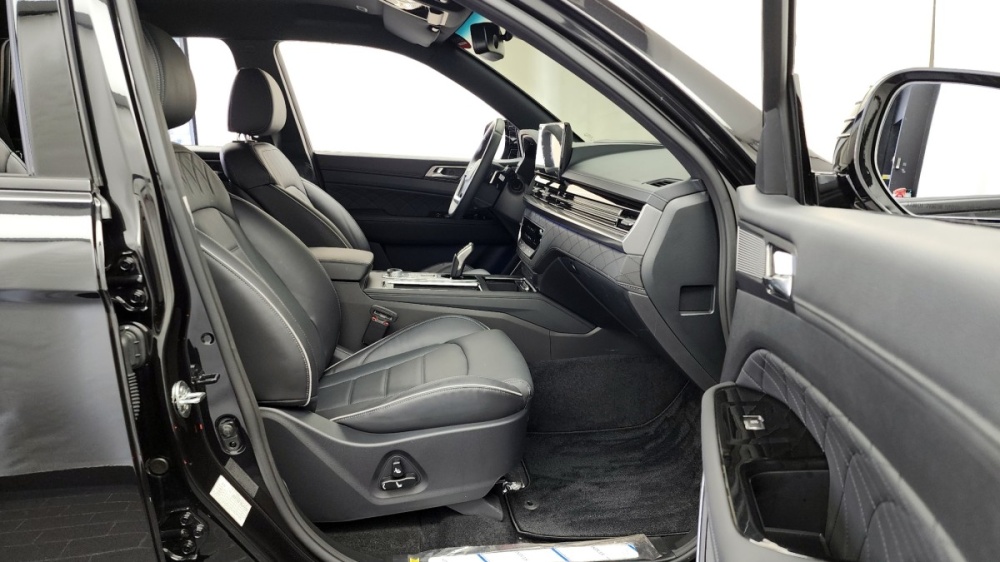 KG Mobility (Ssangyong) Rexton New Arena