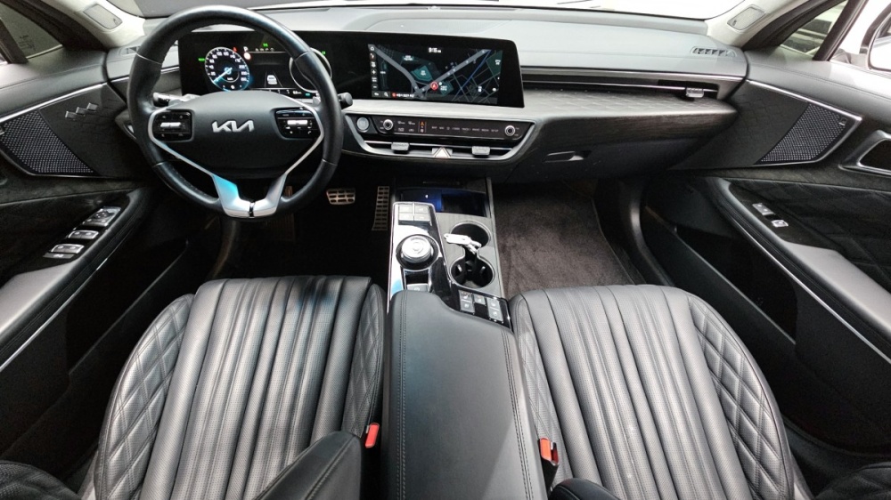 Kia K8 Hybrid