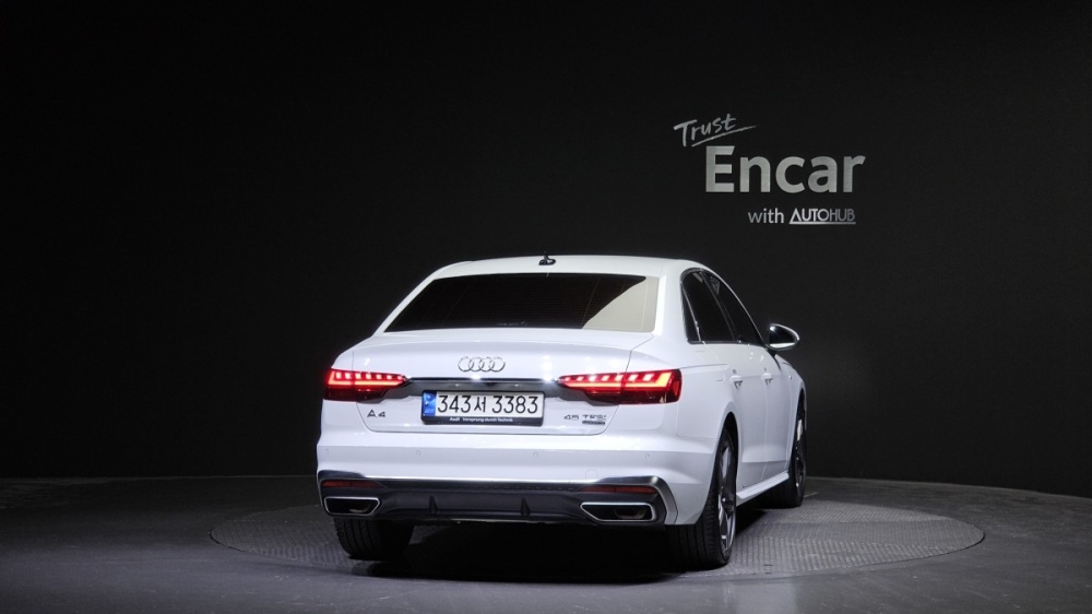 Audi A4 (B9)