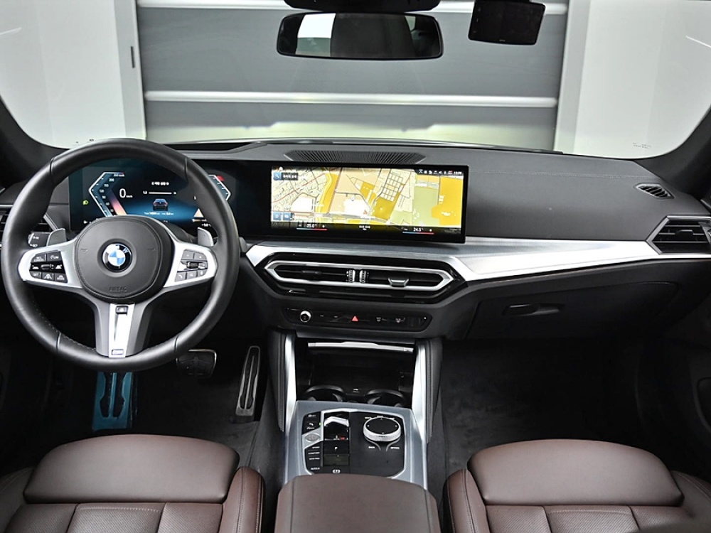 BMW 4 series (G22)