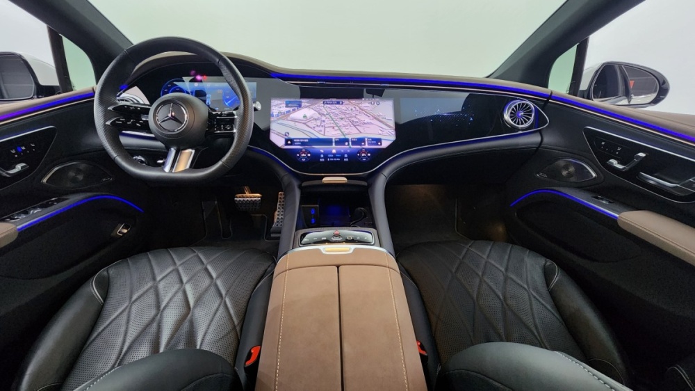 Mercedes-Benz EQS V297