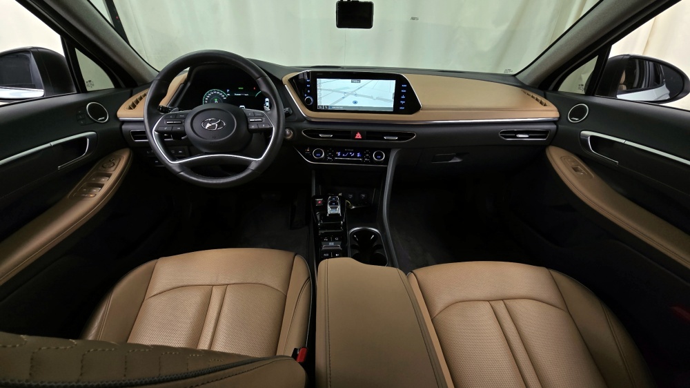 Hyundai Sonata Hybrid (DN8)