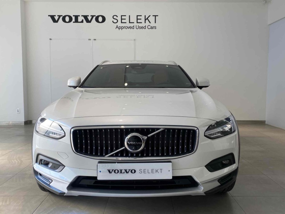 Volvo V90 Cross Country