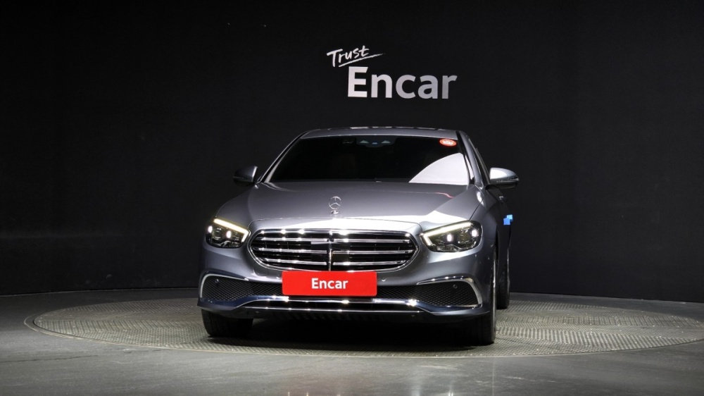 Mercedes-Benz E-Class W213