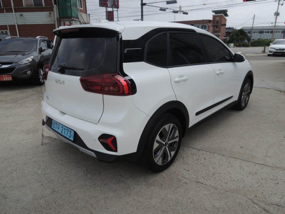 Kia niro plus