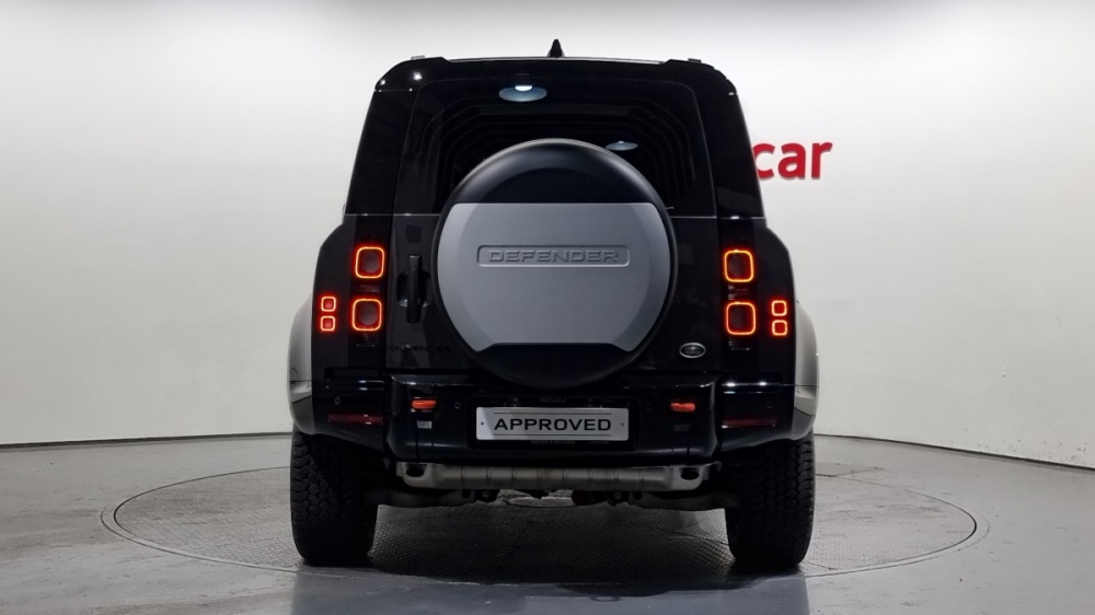Land rover Defender (L663)
