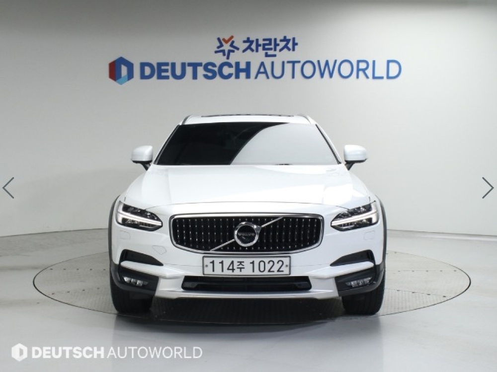 Volvo V90 Cross Country