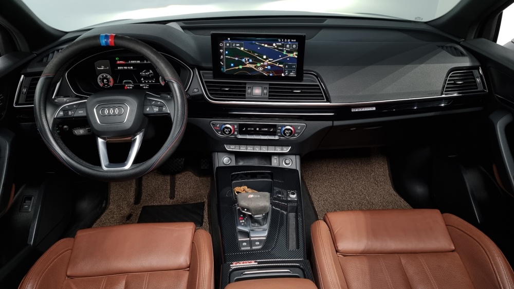 Audi Q5 (FY)