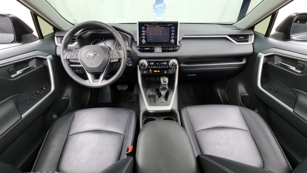 Toyota RAV4 5th Gen