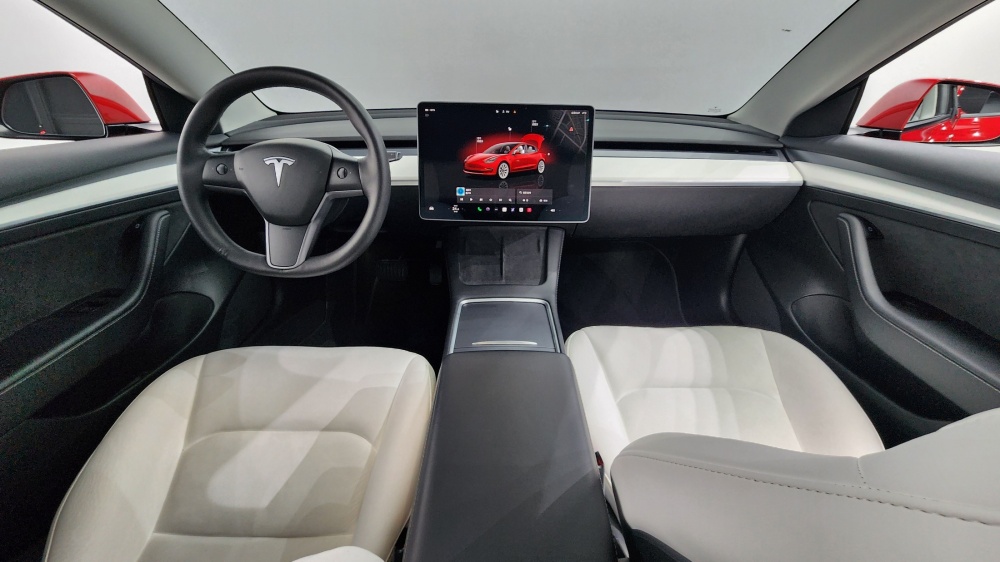 Tesla model 3