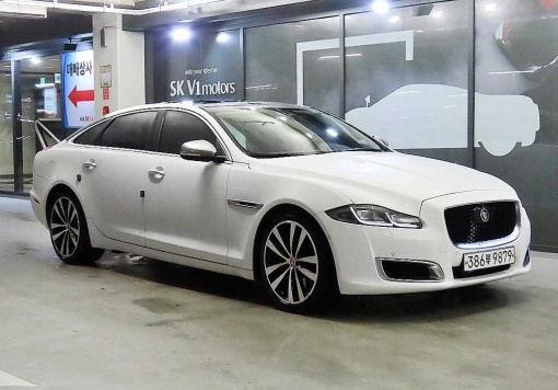 Jaguar All New XJ